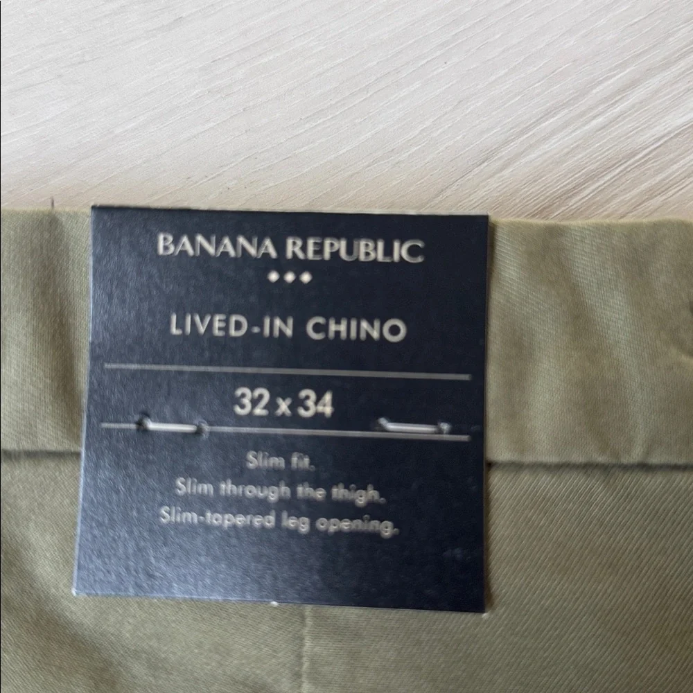 Banana republic SLIM-STRAIGHT LIVED-IN CHINO 32x34 New‎ With Tags